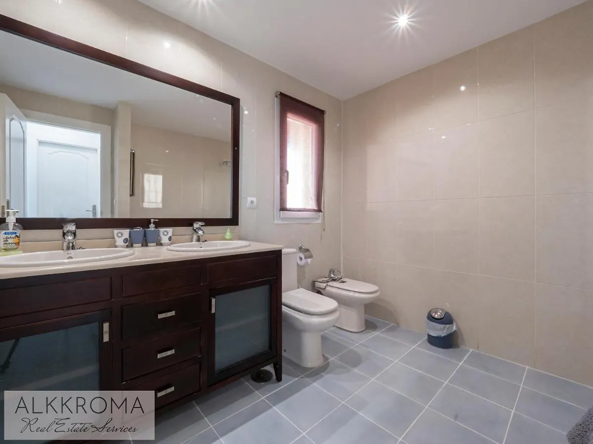 Punta Plata Beach Apartment Estepona