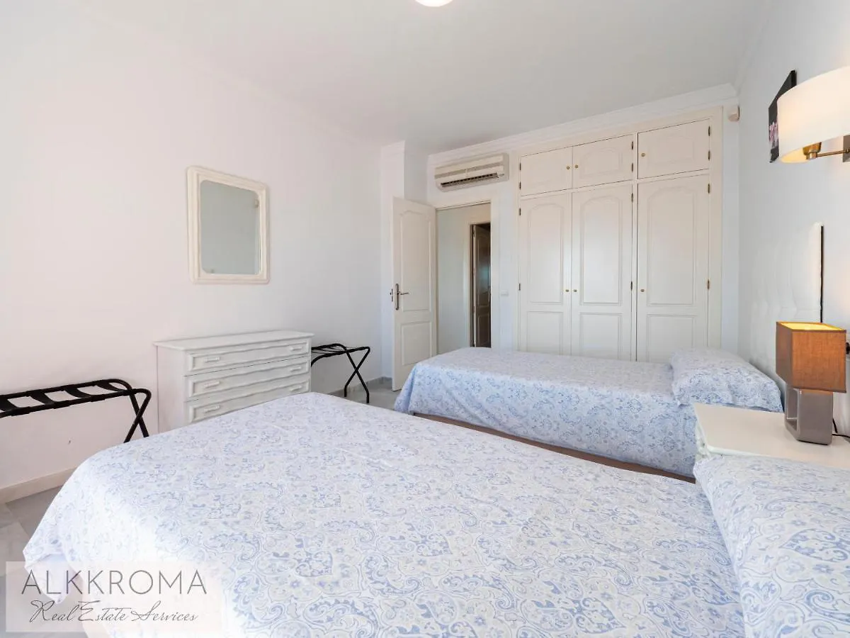 Punta Plata Beach Apartment Estepona Spain
