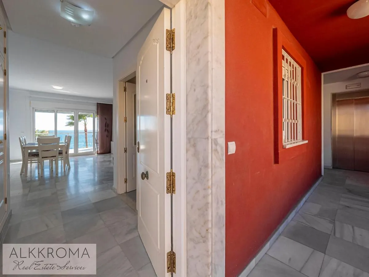 Punta Plata Beach Apartment 에스테포나 0*,  스페인